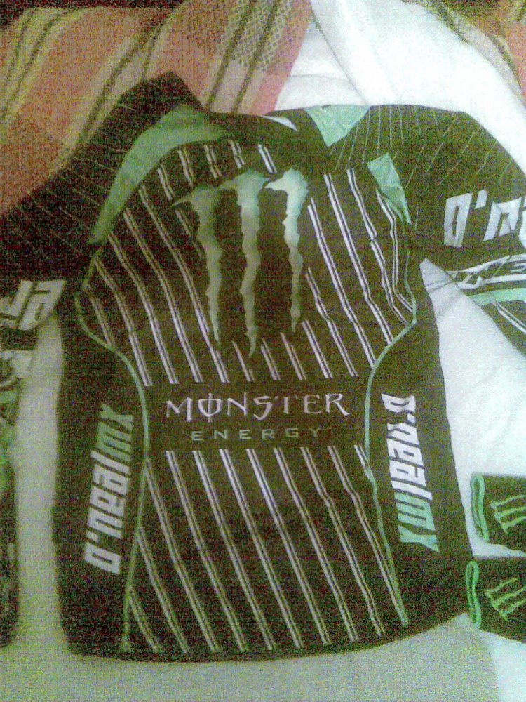 и перчатки monster energy