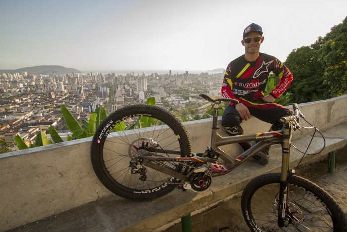 World events: Mick Hannah на Urban City Downhill World Tour