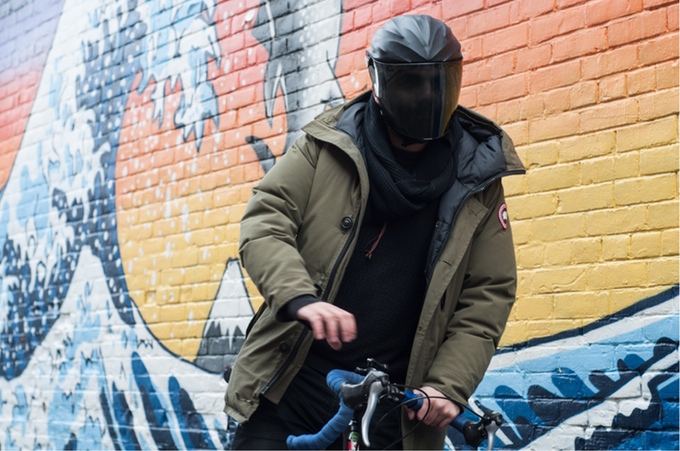 Экипировка: На Кикстартере появился велосипедный шлем с визором