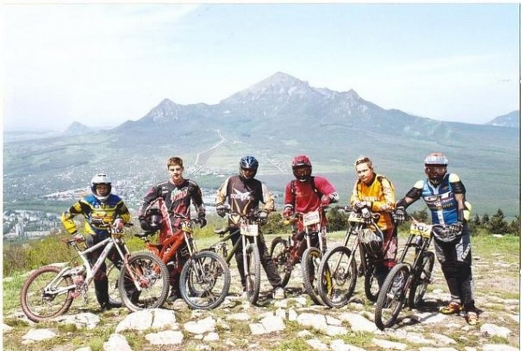 Блог компании Велоцентр Чемпион: Анонс учебного даунхильного лагеря КАВКАЗ