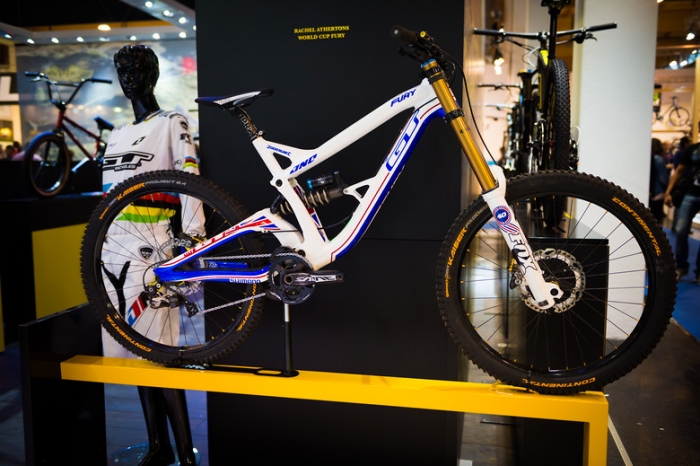 Новое железо: Eurobike 2014: Даунхилльные и детские велосипеды