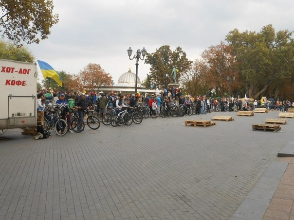 Наши гонки: Неожиданный стритец в центре Одессы