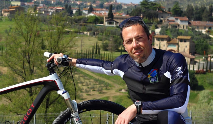 Блог компании Колесо-Колёсико: Вокруг света на велосипеде