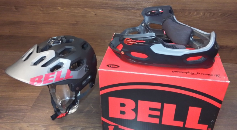 Блог им. sk3i: BELL Super 2R Helm 2015 «не отходя далеко от кассы»